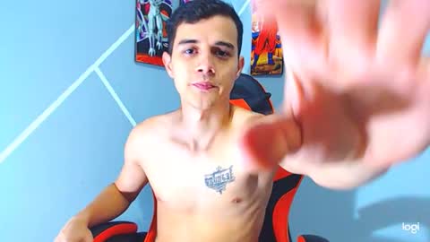 adam hot11 online show from 11-01-25, 11:40