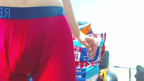 adam hot11 online show from 04-19-26, 11:40