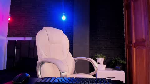 adam_piarse online show from 12-04-24, 11:46