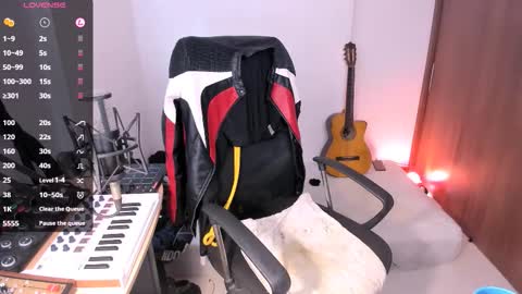  Adam online show from 11-01-25, 01:24