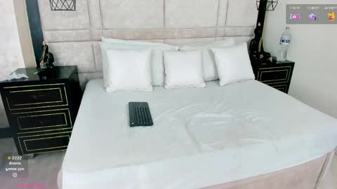 adam and Sara online show from 04-09-26, 01:49