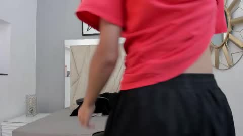 Adams Bobby online show from 12-05-25, 11:41