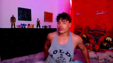 Snapshot of adams_collins chatting on 05-18-26, 08:03 Adams online show from 05-18-26, 08:03