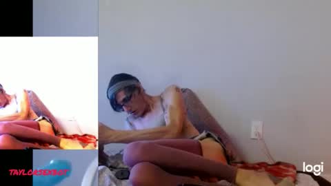 TaylorSexbot online show from 02-04-26, 04:29