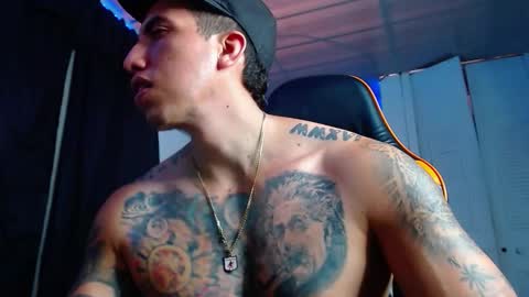 Snapshot of adan_hudson chatting on 10-27-25, 04:33 Anderson online show from 10-27-25, 04:33