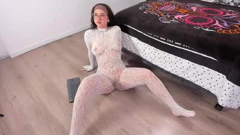 Adara  online show from 04-18-26, 11:25