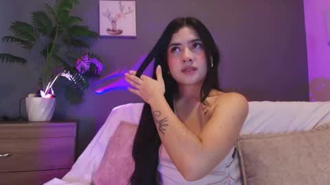  Adara Johnson  online show from 05-20-26, 12:22
