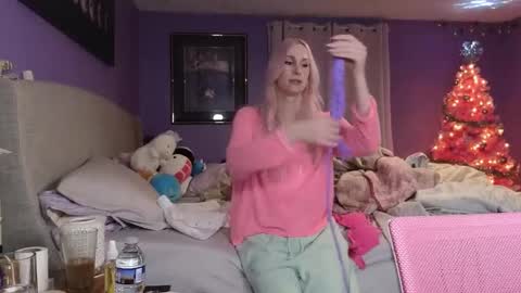 Addibabeee online show from 01-06-25, 11:31