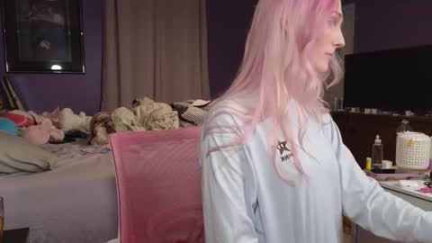 Addibabeee online show from 01-19-25, 01:00