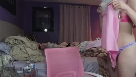 Addibabeee online show from 01-20-25, 02:01