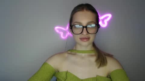 Kristina online show from 12-03-24, 02:38