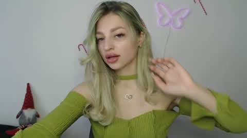 Kristina online show from 12-20-24, 10:05