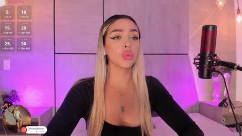 A D D I S O N  online show from 01-12-25, 05:44