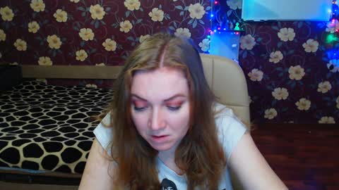 Snapshot of adel_redhead_ chatting on 01-22-25, 06:31 Adel online show from 01-22-25, 06:31