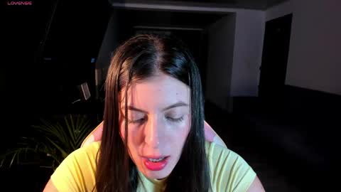 Adela Parker  online show from 05-04-26, 01:01