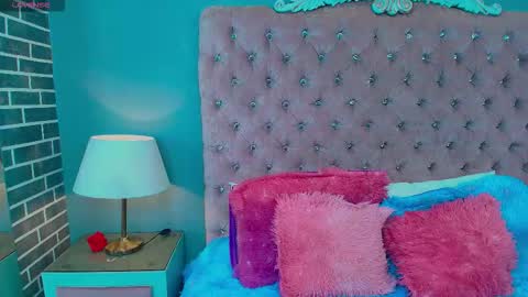 Adelaine online show from 09-14-25, 03:05