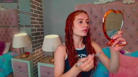 Adelaine online show from 09-19-25, 04:58