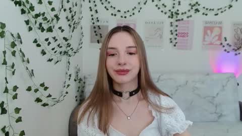 Snapshot of adele0_0 chatting on 02-22-25, 11:13 Adele online show from 02-22-25, 11:13