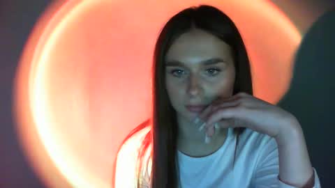 Snapshot of adele_amore chatting on 02-11-25, 04:13 Adele Amore online show from 02-11-25, 04:13