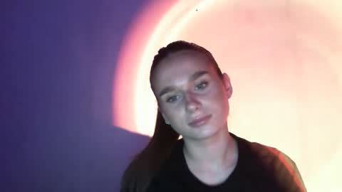 Snapshot of adele_amore chatting on 02-17-25, 05:43 Adele Amore online show from 02-17-25, 05:43