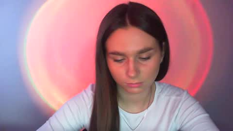 Snapshot of adele_amore chatting on 02-21-25, 07:34 Adele Amore online show from 02-21-25, 07:34
