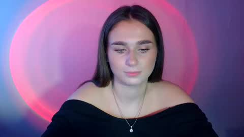 Snapshot of adele_amore chatting on 02-27-25, 10:48 Adele Amore online show from 02-27-25, 10:48