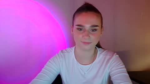 Snapshot of adele_amore chatting on 03-02-25, 11:29 Adele Amore online show from 03-02-25, 11:29