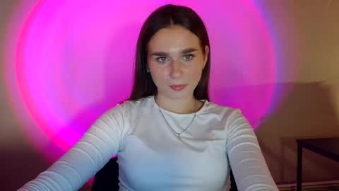 Snapshot of adele_amore chatting on 03-05-25, 05:18 Adele Amore online show from 03-05-25, 05:18