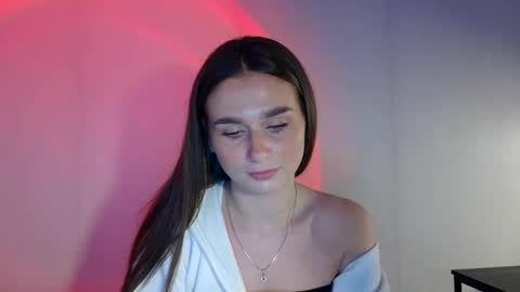 Snapshot of adele_amore chatting on 03-06-25, 04:07 Adele Amore online show from 03-06-25, 04:07