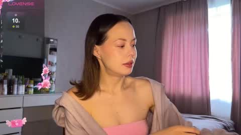 Snapshot of adele_bel chatting on 06-07-26, 03:32 adele_bel online show from 06-07-26, 03:32