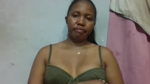 Snapshot of adelealy chatting on 05-04-26, 03:24 adelealy online show from 05-04-26, 03:24