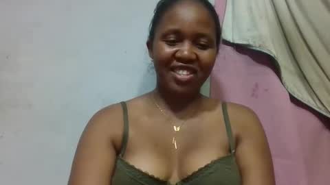 Snapshot of adelealy chatting on 05-04-26, 03:30 adelealy online show from 05-04-26, 03:30