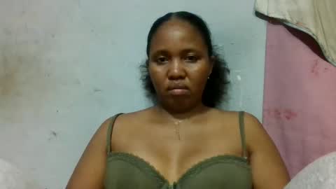 Snapshot of adelealy chatting on 05-21-26, 02:35 adelealy online show from 05-21-26, 02:35