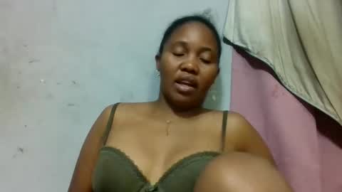 Snapshot of adelealy chatting on 06-03-26, 02:47 adelealy online show from 06-03-26, 02:47