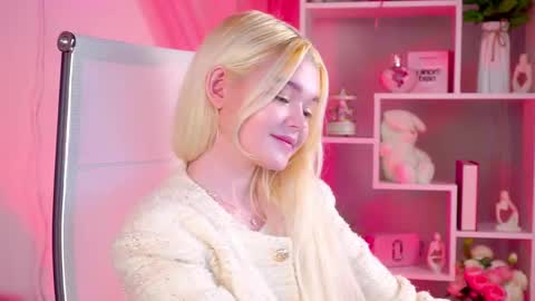 Adele  2200 -700  1000  UTCGMT 100 online show from 04-13-26, 02:50