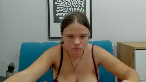 adelecruzz online show from 02-06-26, 01:47