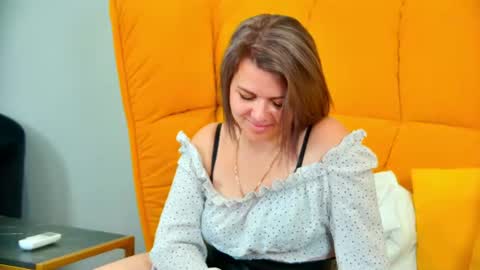 Snapshot of adeleravelle chatting on 07-31-26, 05:29 AdeleRavelle online show from 07-31-26, 05:29