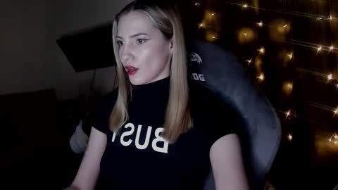 Adele Shine online show from 03-06-25, 01:03