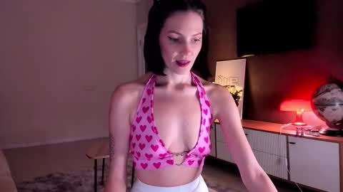 Adele Shine online show from 10-04-25, 02:48