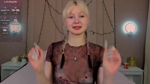 Snapshot of adelesilvy chatting on 01-16-26, 02:15 adelesilvy online show from 01-16-26, 02:15