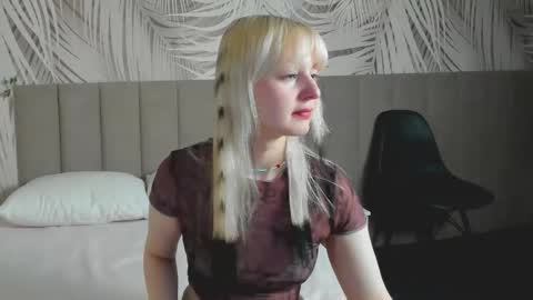 Snapshot of adelesilvy chatting on 02-05-26, 02:05 adelesilvy online show from 02-05-26, 02:05