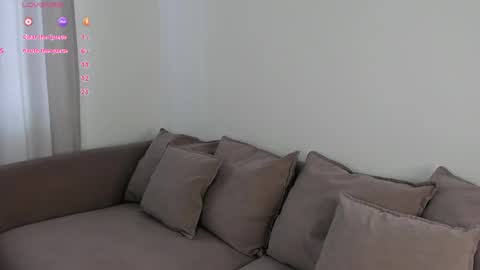 adelexx_zll online show from 04-09-26, 06:19