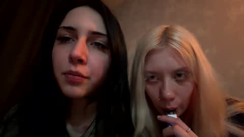 Snapshot of adelin_rr chatting on 06-01-26, 02:46 adelin online show from 06-01-26, 02:46