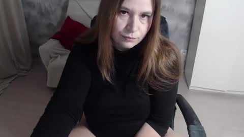 adelinalawson online show from 11-12-25, 09:53