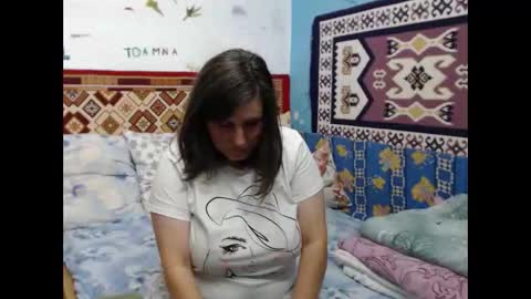 Snapshot of adelineblueeyes chatting on 10-01-25, 11:27 Larisa online show from 10-01-25, 11:27