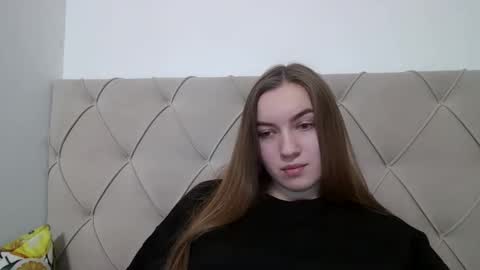 adeline online show from 11-26-25, 04:41