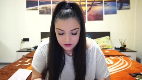 Adellineee online show from 02-13-25, 10:33