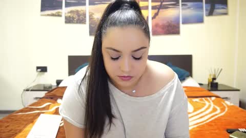 Adellineee online show from 03-10-25, 12:51