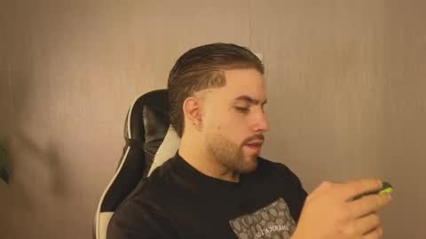 Ades online show from 11-09-25, 12:25