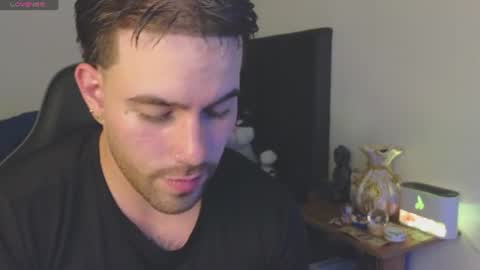 Snapshot of ades_lowe chatting on 06-17-26, 06:49 Ades online show from 06-17-26, 06:49